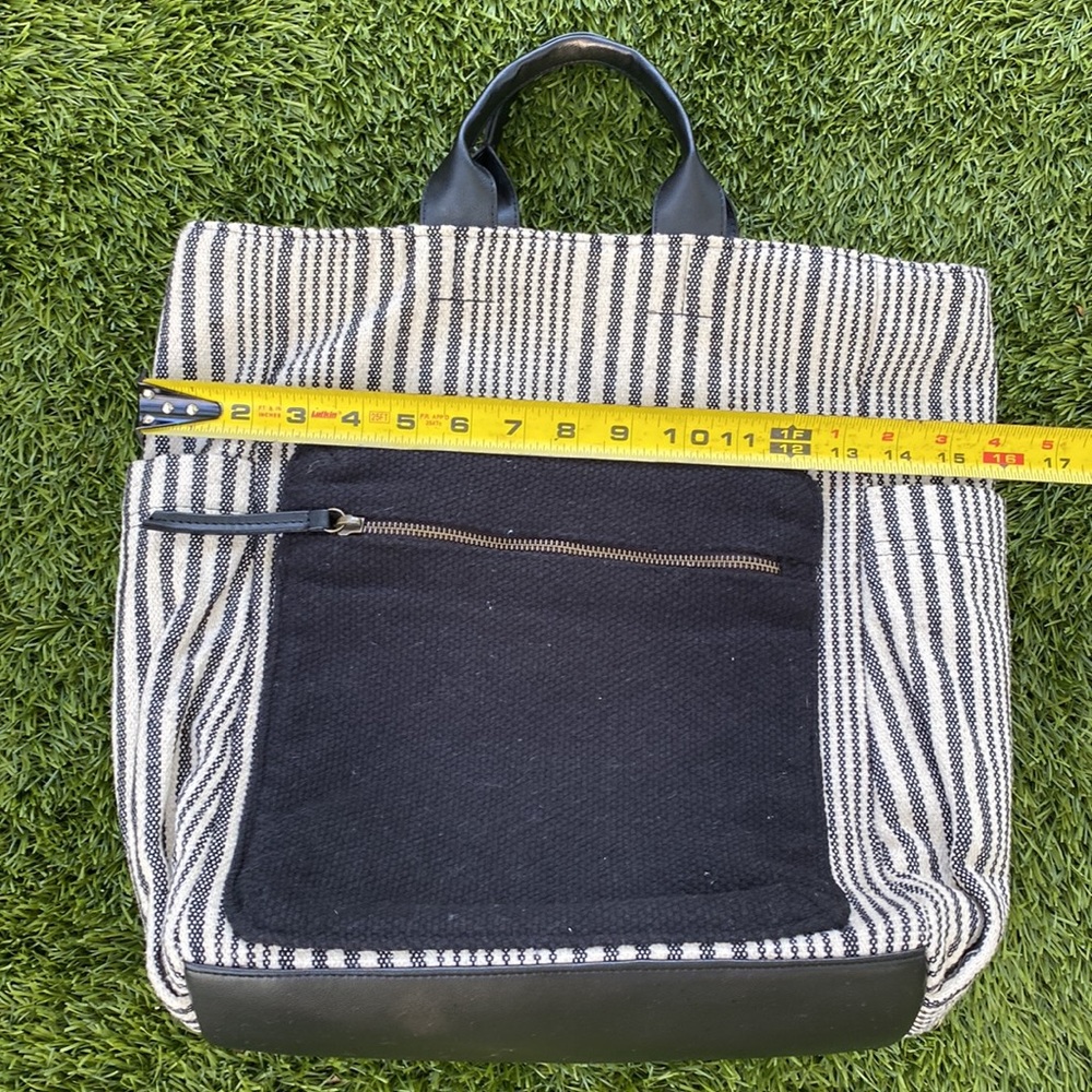 Universal Thread Backpack - image 4